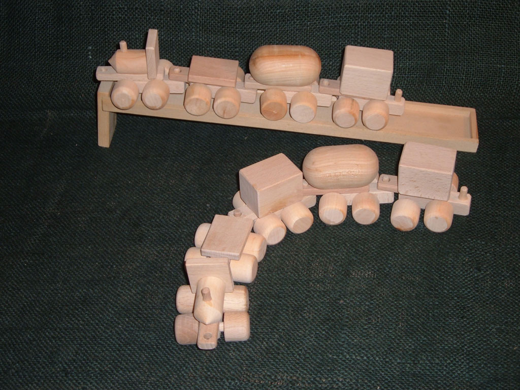 Fajáték vonat JJ-19